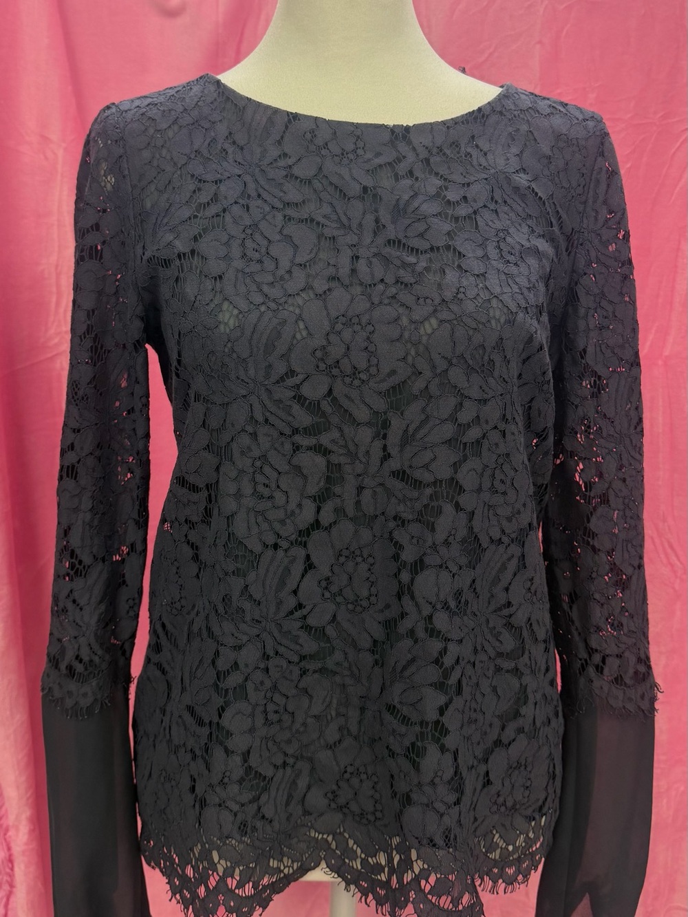 ANTONIO MELANI Navy Floral Lace Long-Sleeve Top